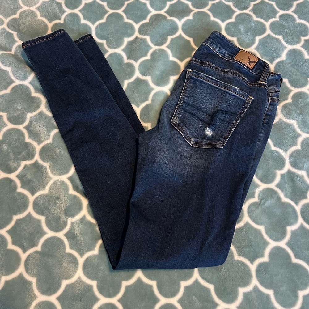 LIKE NEW American Eagle Women's Blue Jeans